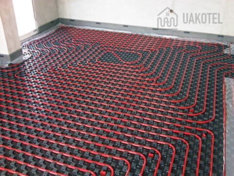 Монтаж водяної теплої підлоги