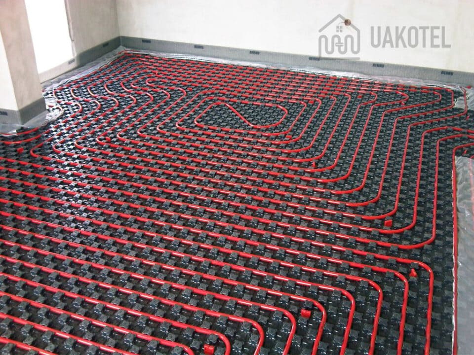 Монтаж водяної теплої підлоги